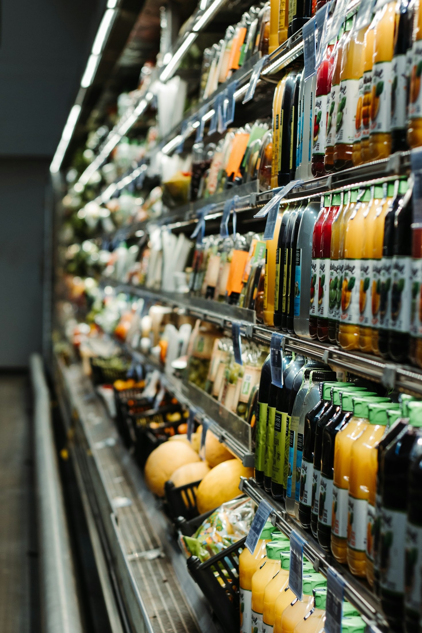 Elevate Your Shopping Experience with Rasselo Elevate Your Shopping Experience with Rasselo